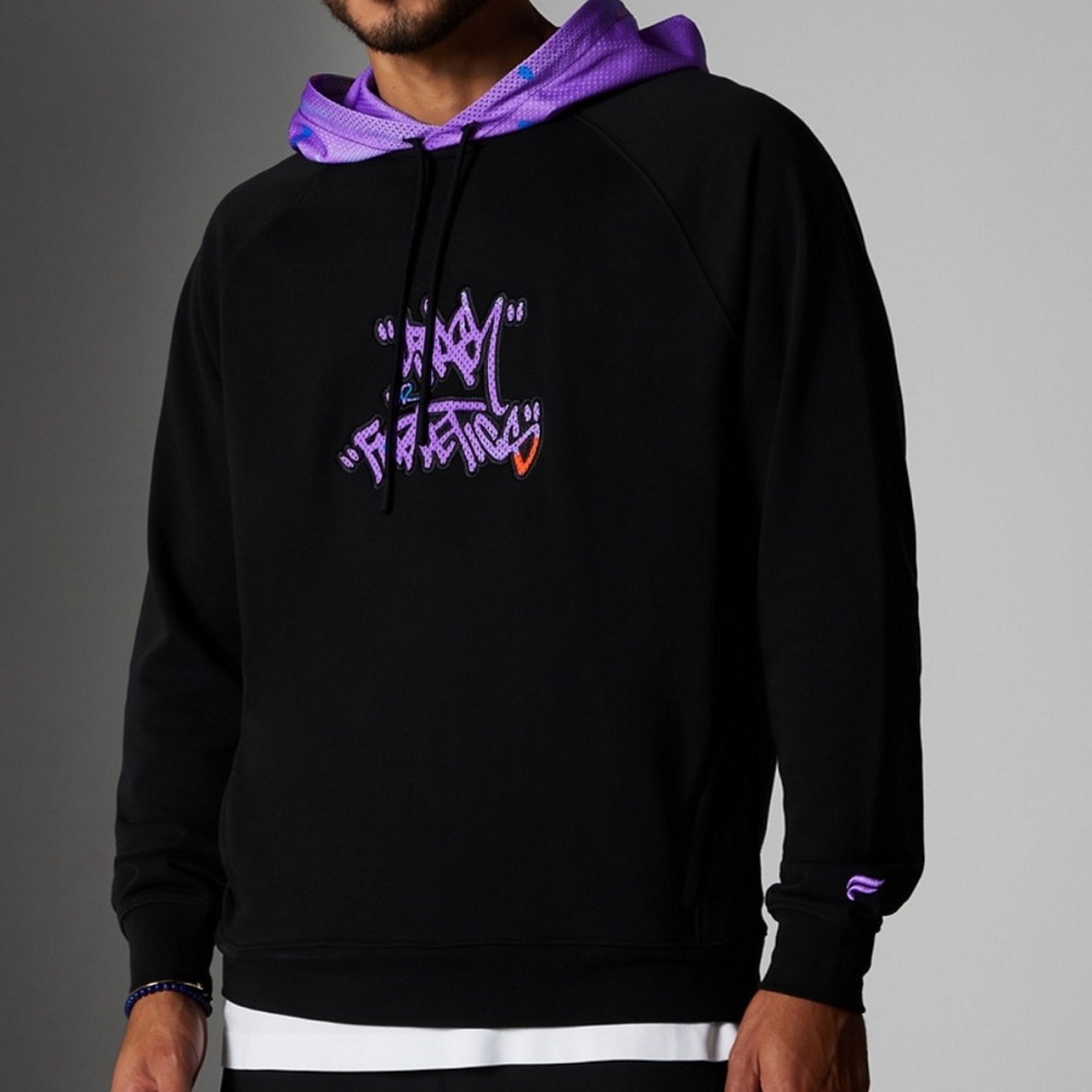 Fabletics x Stash collab lightweight sweatshirt